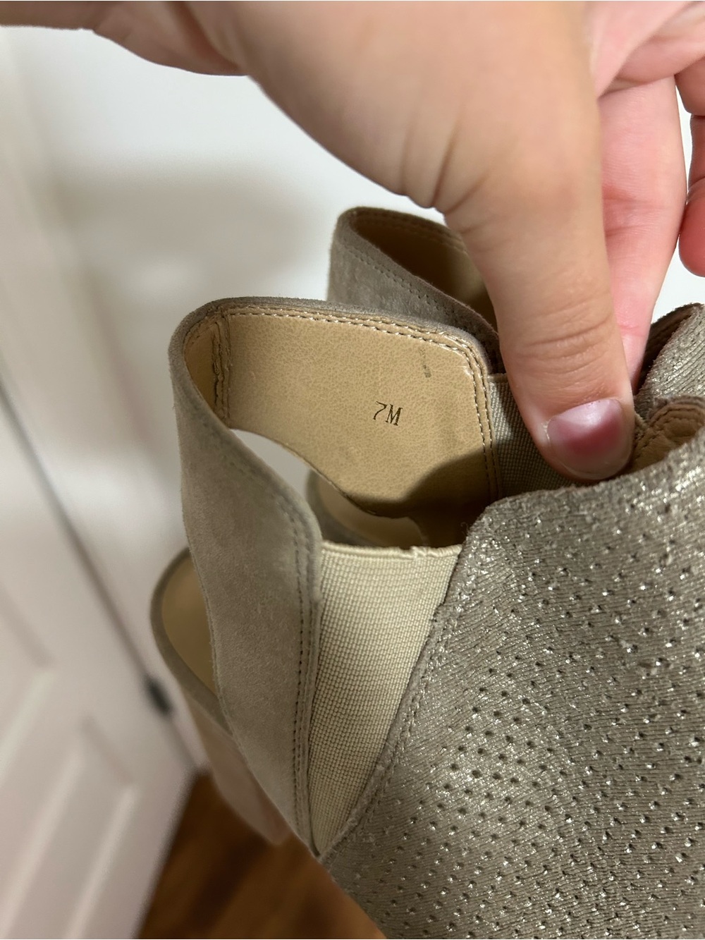 Vaneli Block Heel - Picture 7 of 7